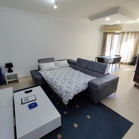 4Th Floor Apartment In Tigne Sliema Kültér fotó