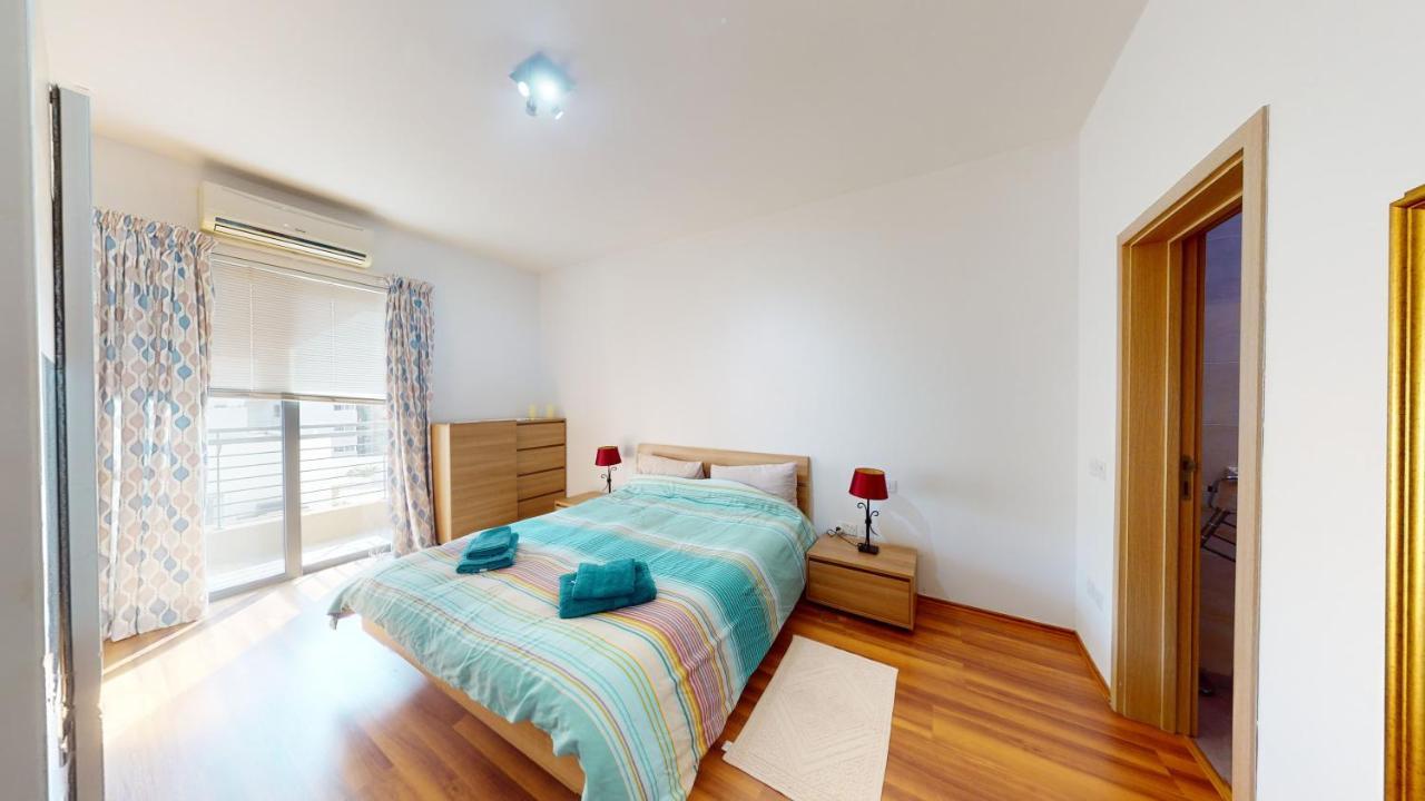 4Th Floor Apartment In Tigne Sliema Kültér fotó