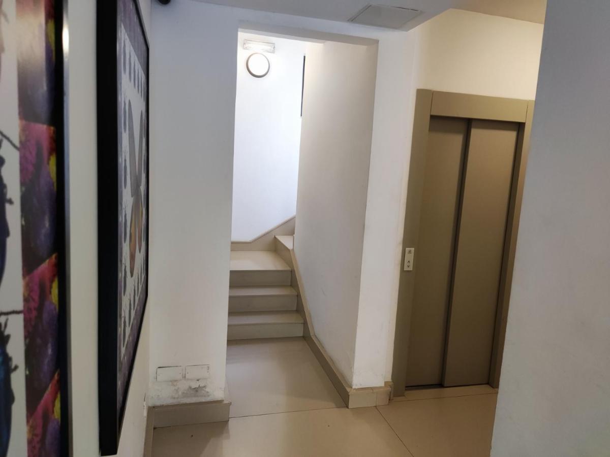 4Th Floor Apartment In Tigne Sliema Kültér fotó